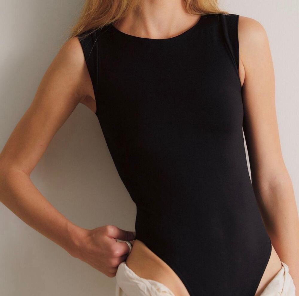 Revolve House of Harlow 1960 Classic Black High Neck Bodysuit Top Size Medium